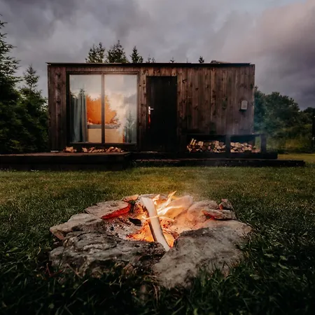 Tiny Glamp - Kontejner Pod Pradedem