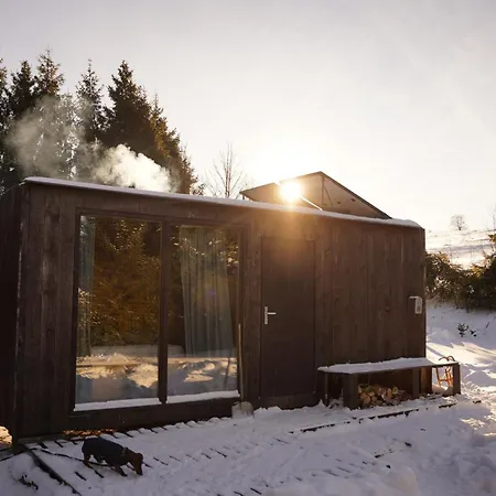 Tiny Glamp - Kontejner Pod Pradedem