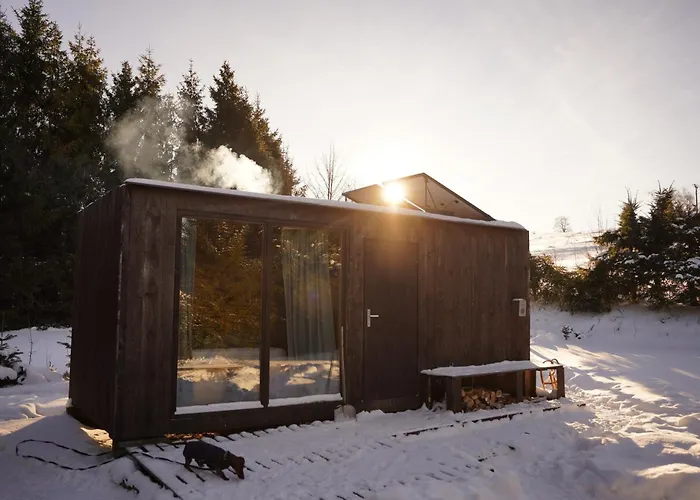 Tiny Glamp - Kontejner Pod Pradedem
